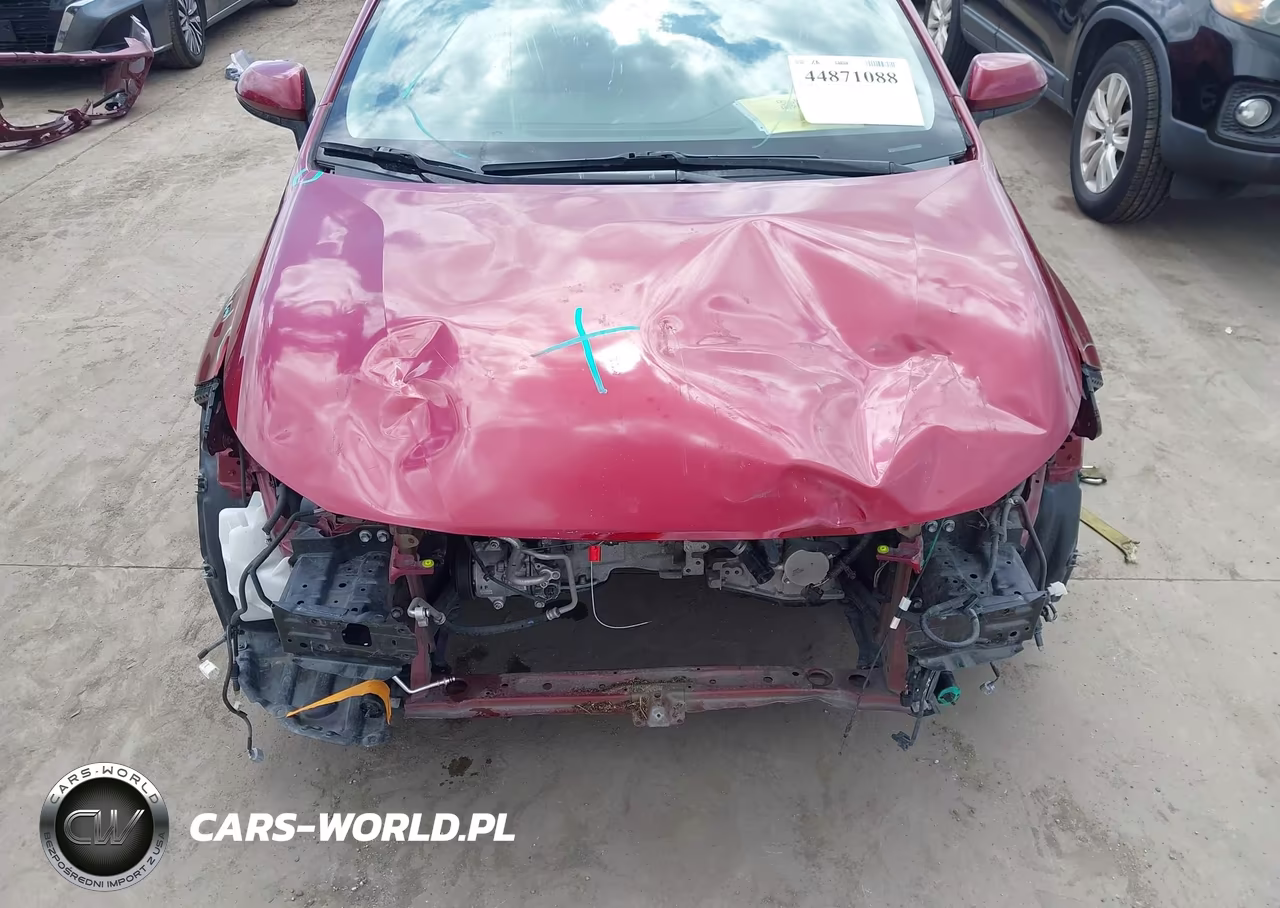 2022 Toyota Corolla Le VIN:5YFEPMAE5NP385118 - 13