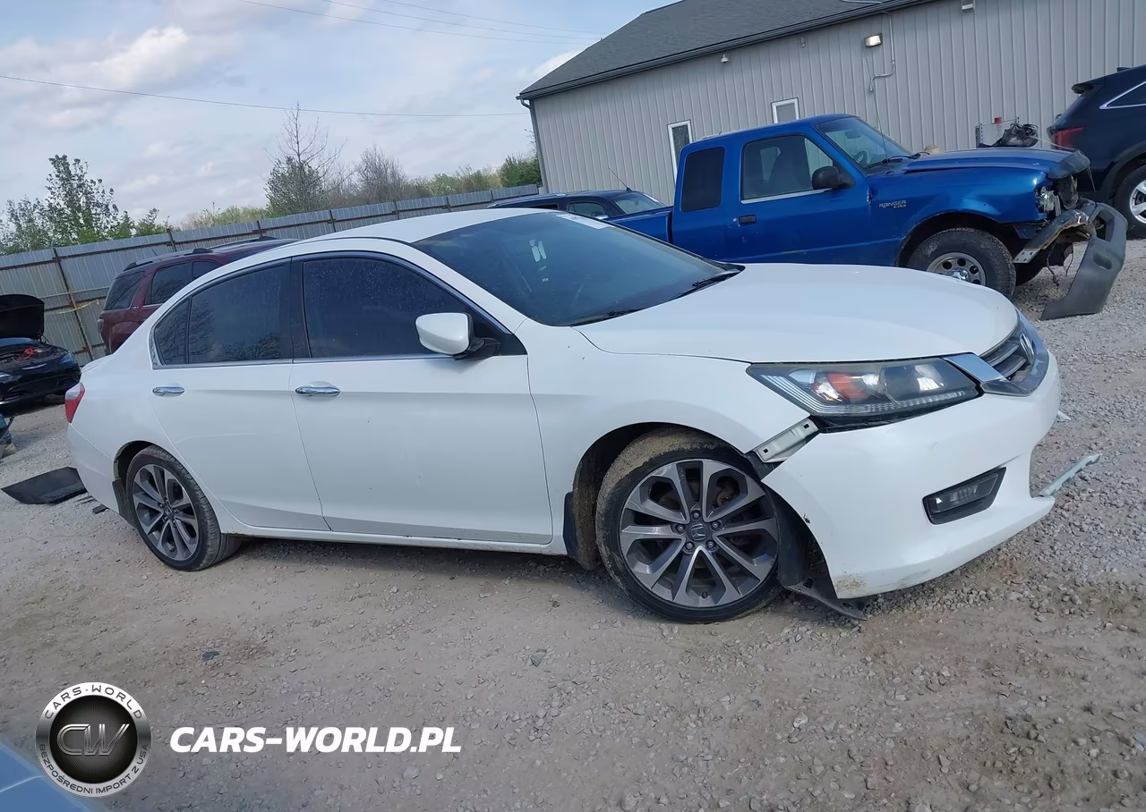 2015 Honda Accord Sport VIN:1HGCR2F51FA070743 - 13