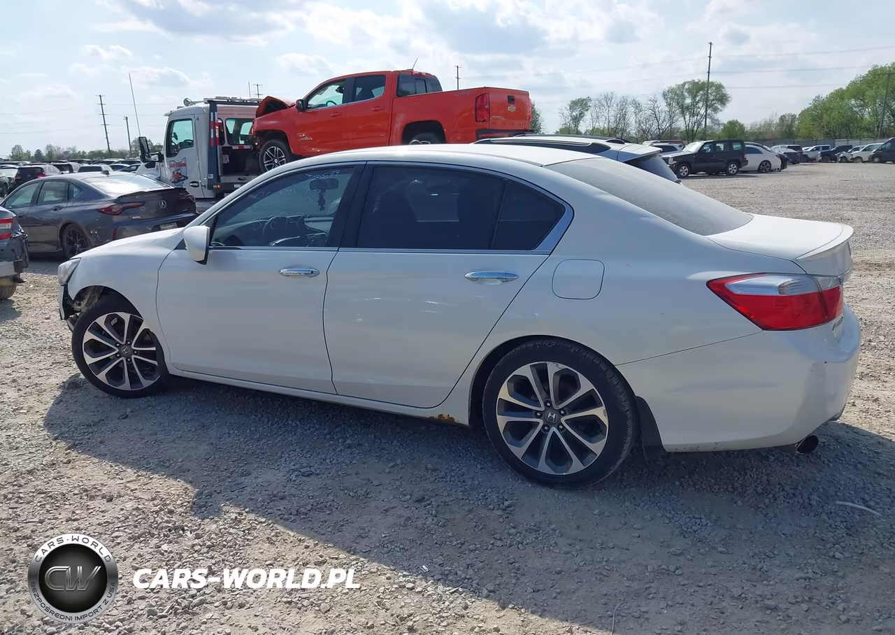 2015 Honda Accord Sport VIN:1HGCR2F51FA070743 - 14
