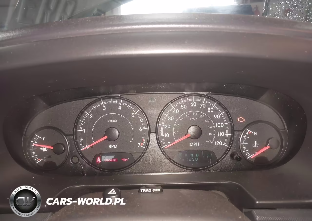 2005 Chrysler Sebring VIN:1C3EL45R55N649593 - 7