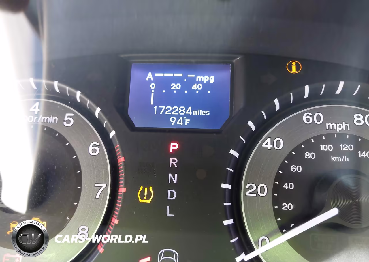 2015 Honda Odyssey Touring-Touring Elite VIN:5FNRL5H95FB014968 - 15