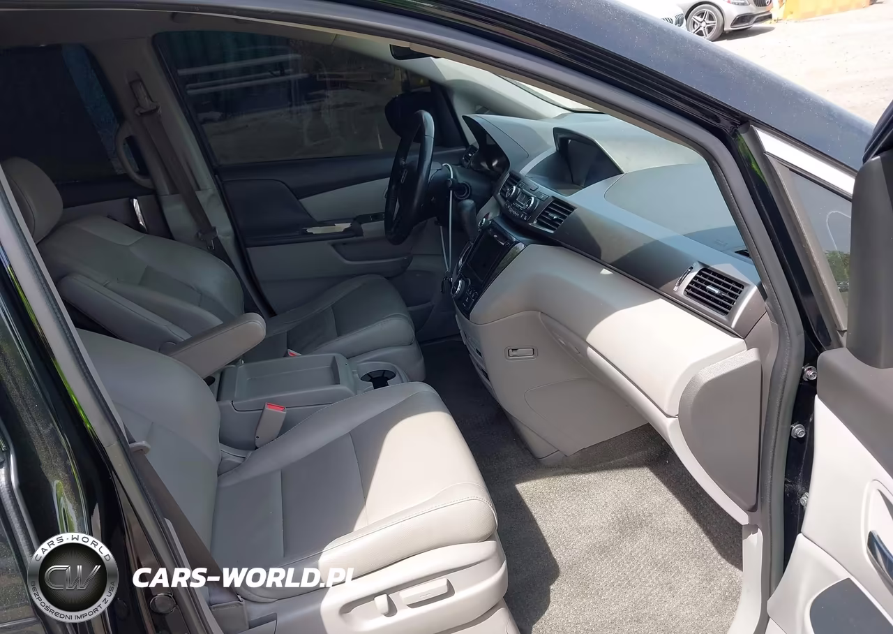 2015 Honda Odyssey Touring-Touring Elite VIN:5FNRL5H95FB014968 - 5