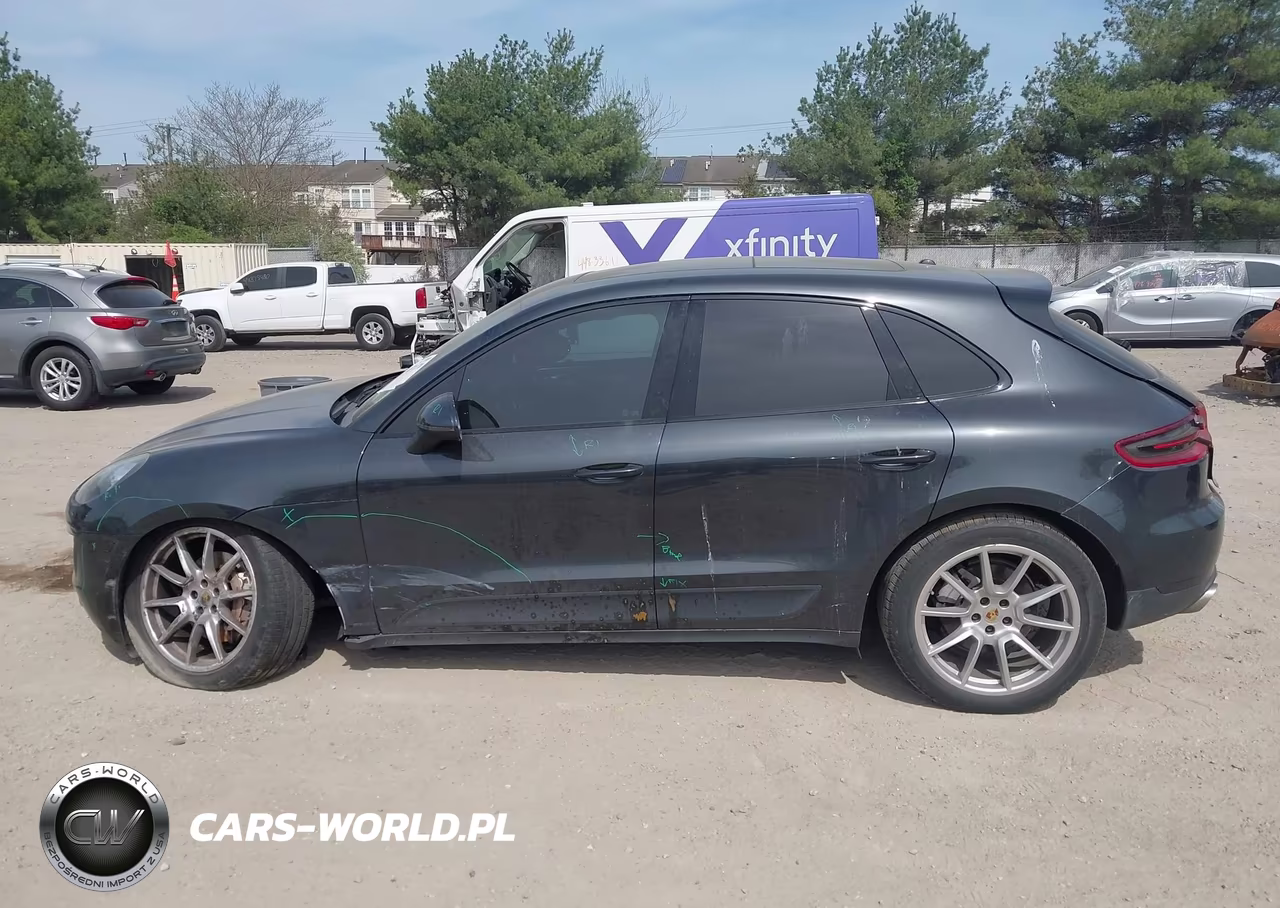 2017 Porsche Macan S VIN:WP1AB2A56HLB14307 - 14