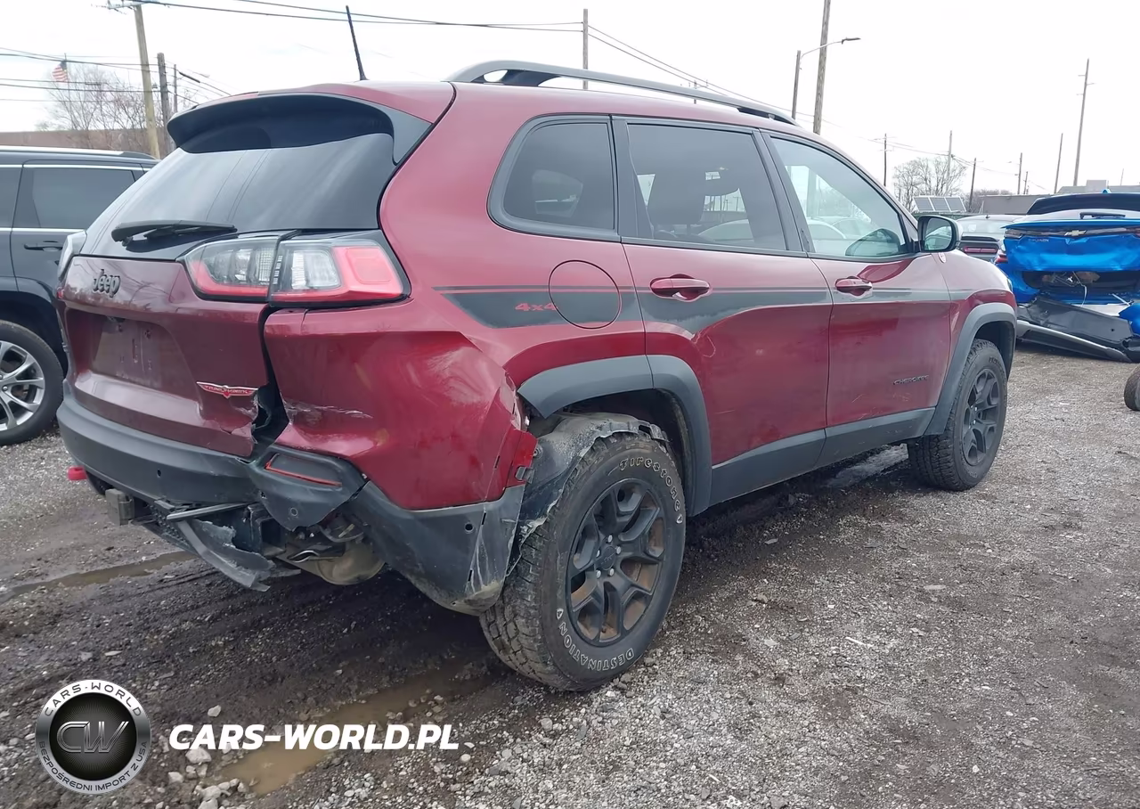 2019 Jeep Cherokee Trailhawk Elite 4X4 VIN:1C4PJMBX5KD139534 - 4