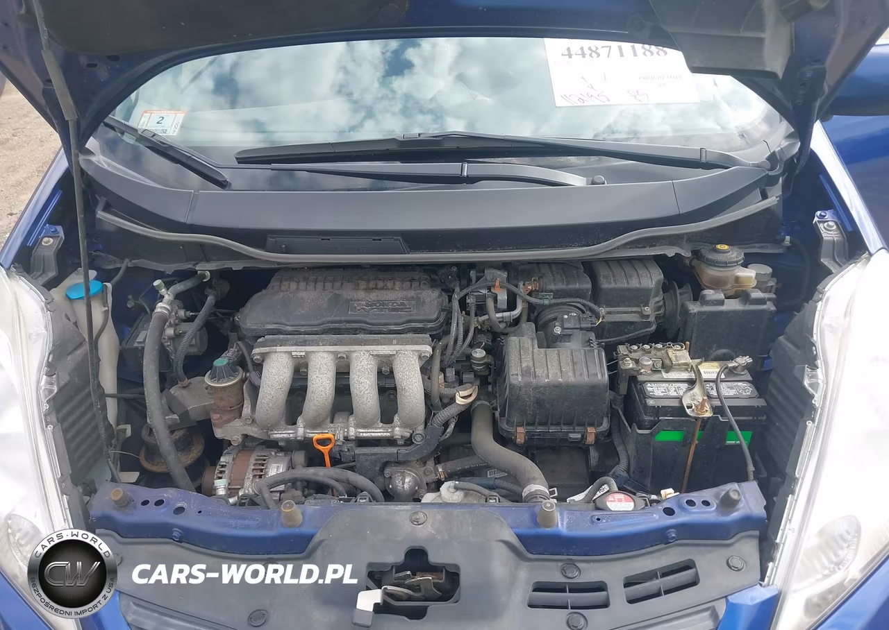 2010 Honda Fit Sport VIN:JHMGE8G41AC008078 - 10