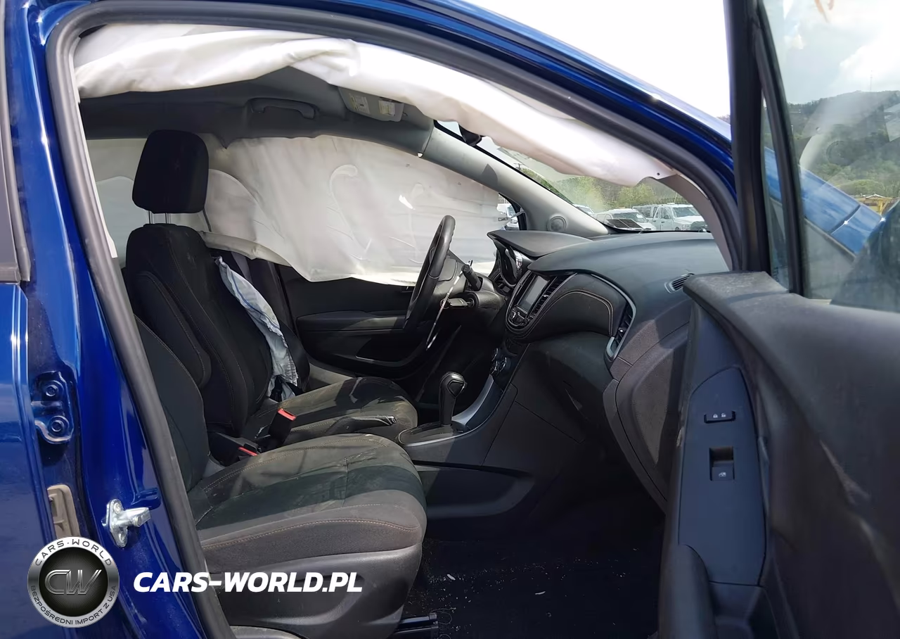 2017 Chevrolet Trax Ls VIN:3GNCJNSBXHL200931 - 5