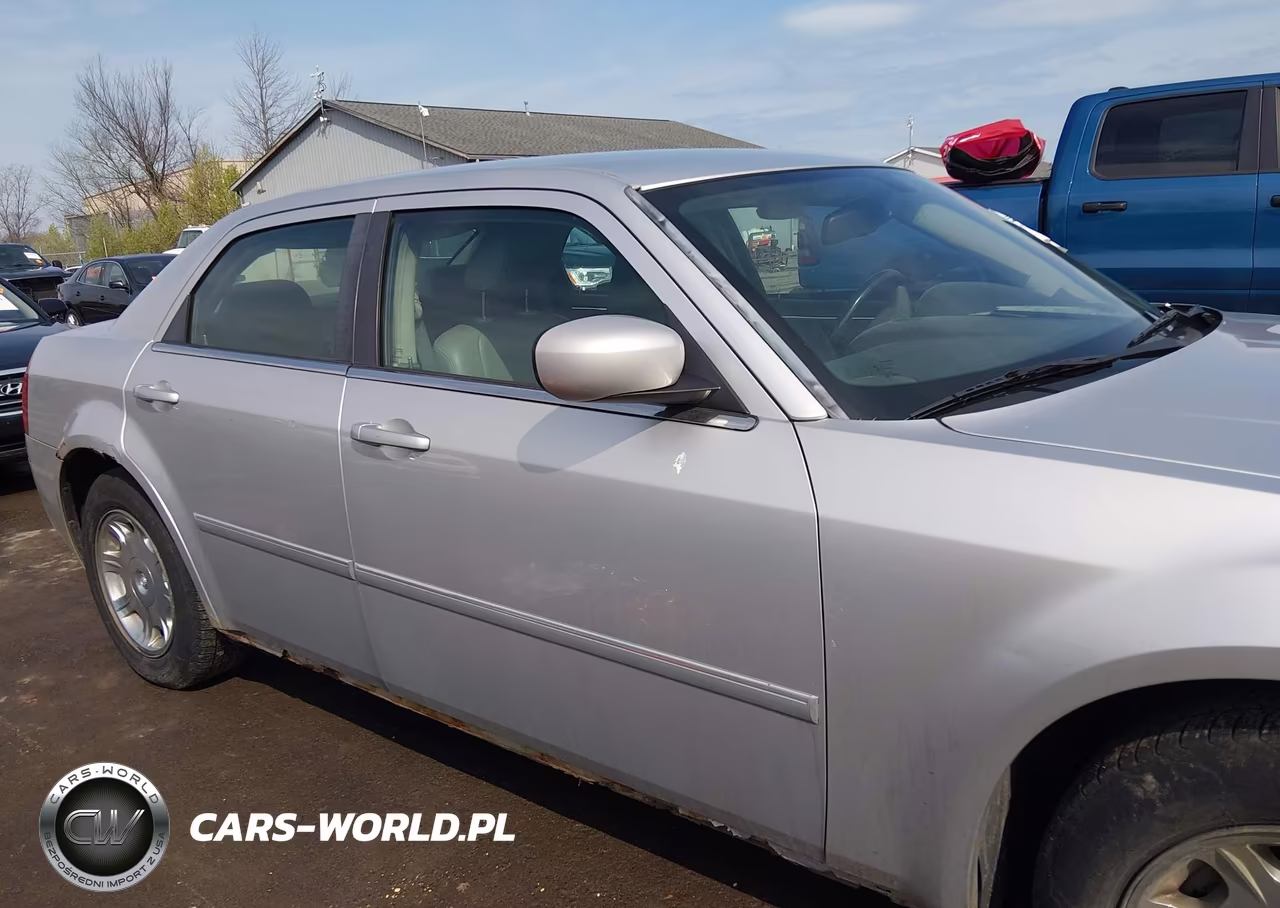 2006 Chrysler 300 Touring VIN:2C3KA53G36H529463 - 13