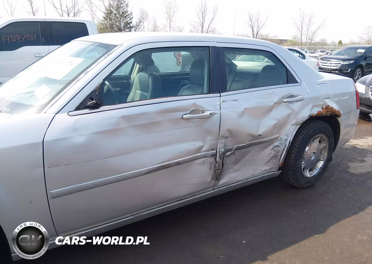 2006 Chrysler 300 Touring VIN:2C3KA53G36H529463 - 14