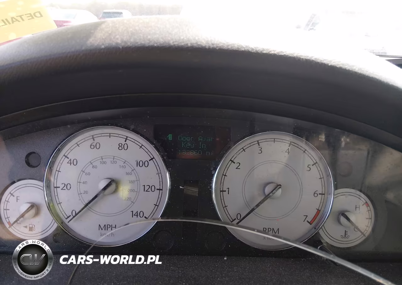 2006 Chrysler 300 Touring VIN:2C3KA53G36H529463 - 7