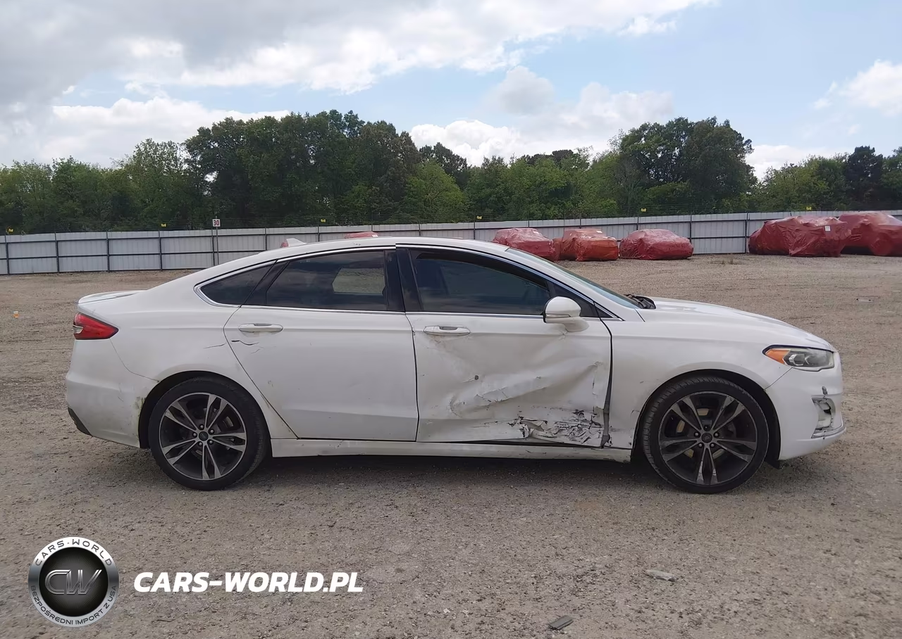 2020 Ford Fusion Titanium VIN:3FA6P0D96LR193506 - 13