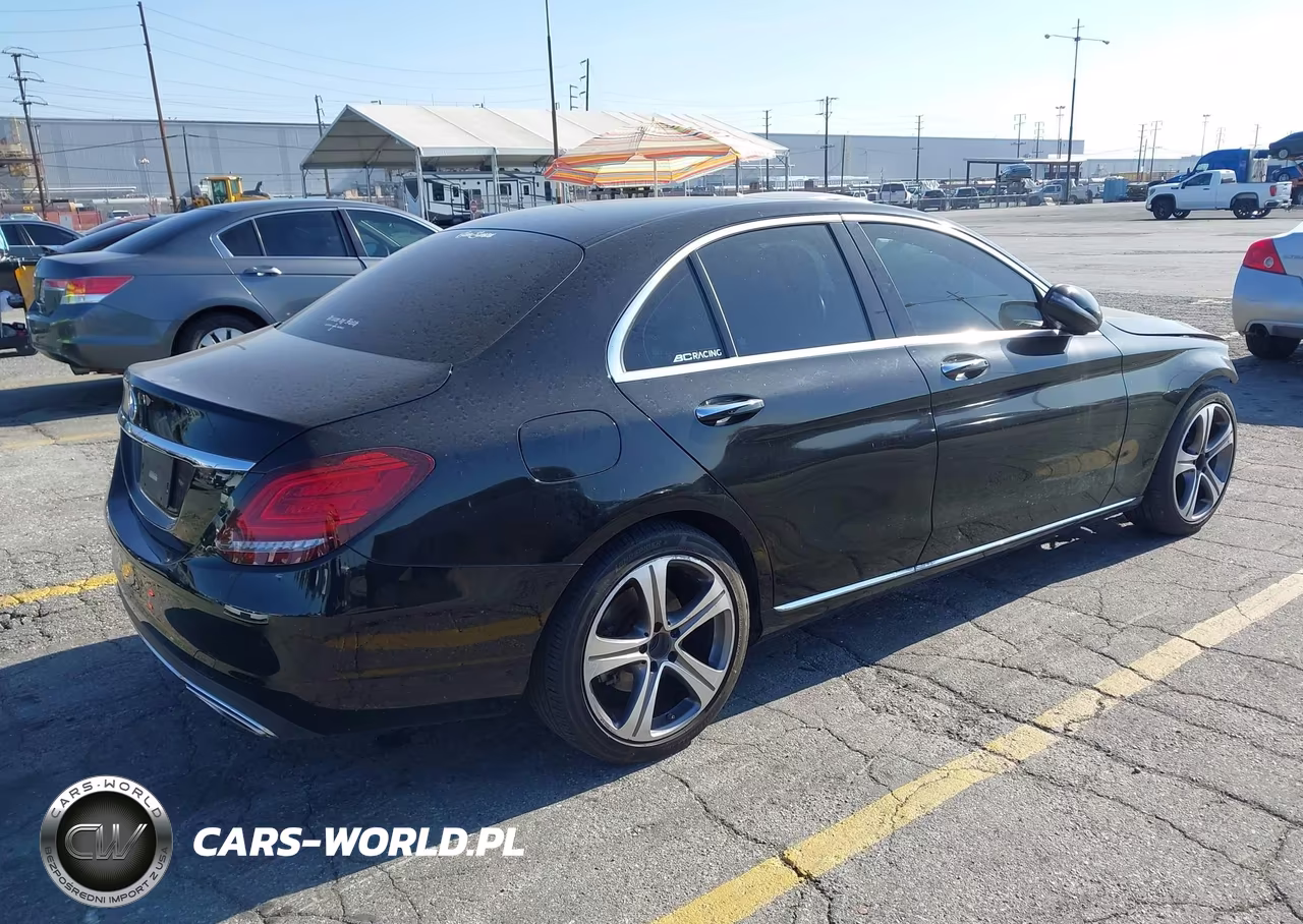 2021 Mercedes-Benz C 300 Sedan VIN:W1KWF8DB0MR646150 - 4