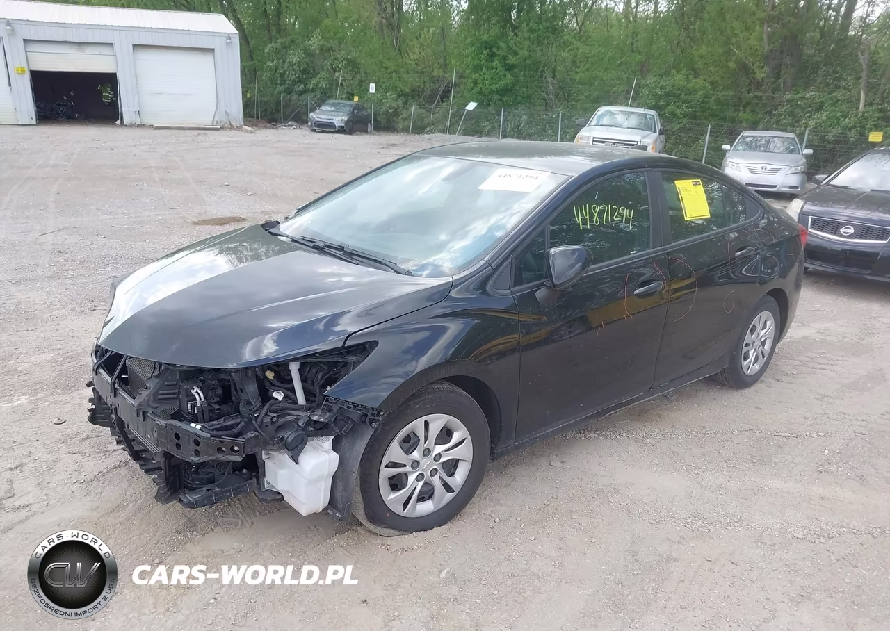 2019 Chevrolet Cruze Diesel VIN:1G1BJ5SM6K7106085 - 2