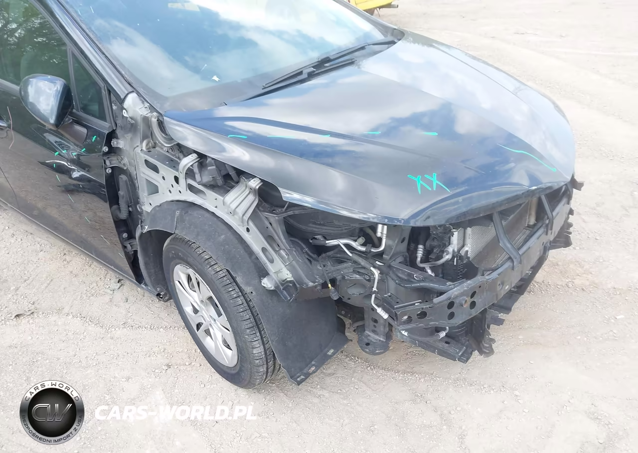 2019 Chevrolet Cruze Diesel VIN:1G1BJ5SM6K7106085 - 6