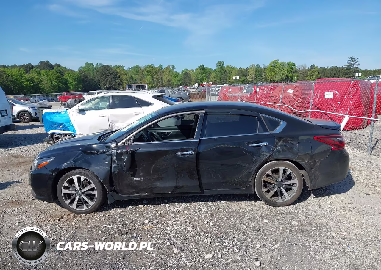 2018 Nissan Altima 2.5 Sr VIN:1N4AL3AP4JC109253 - 14