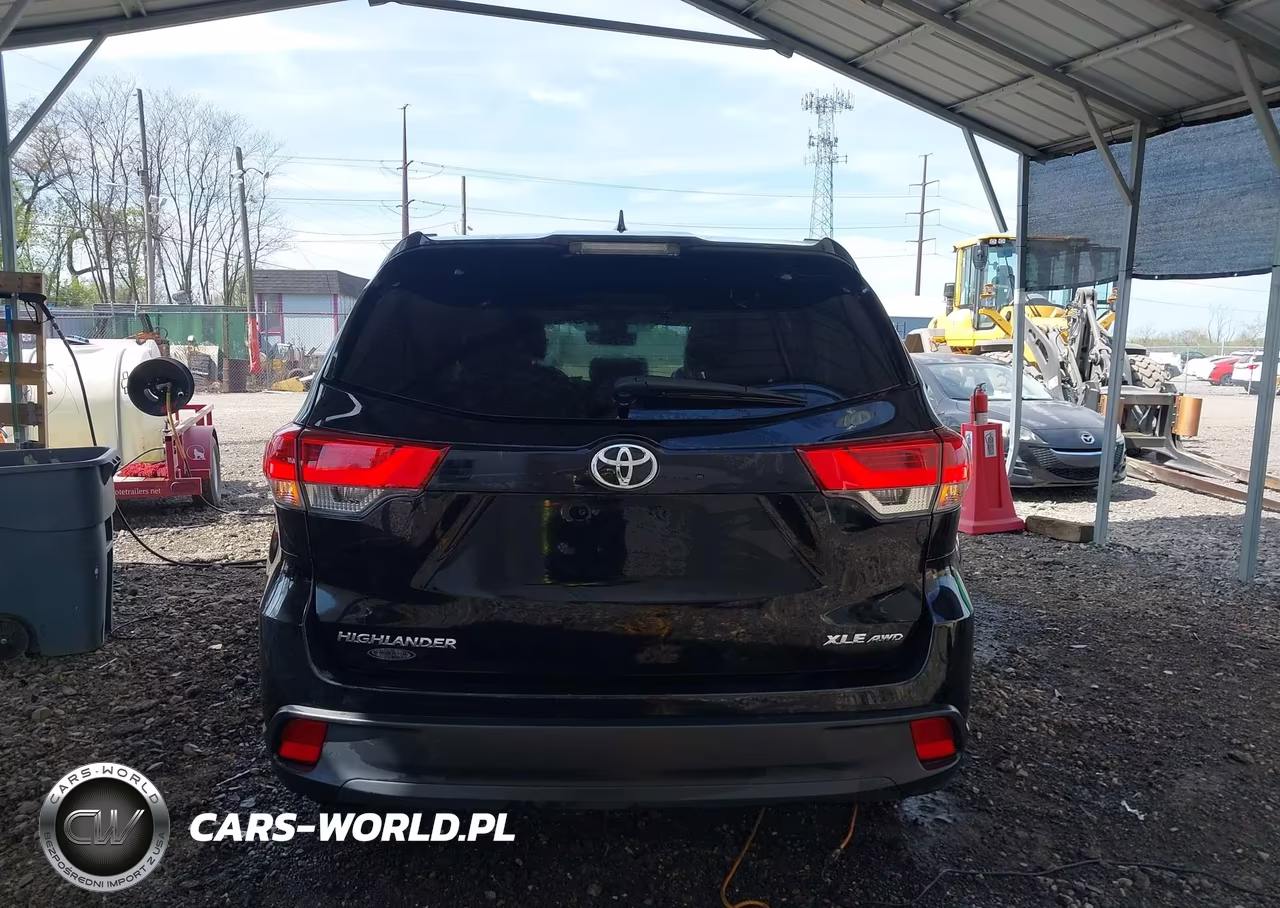 2019 Toyota Highlander Se-Xle VIN:5TDJZRFH8KS586555 - 13