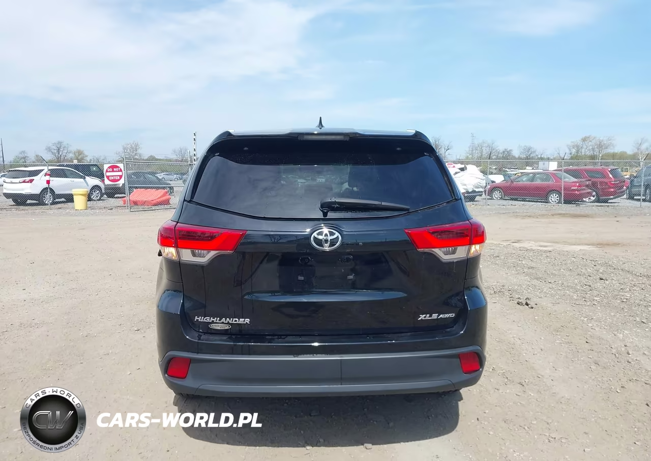 2019 Toyota Highlander Se-Xle VIN:5TDJZRFH8KS586555 - 17