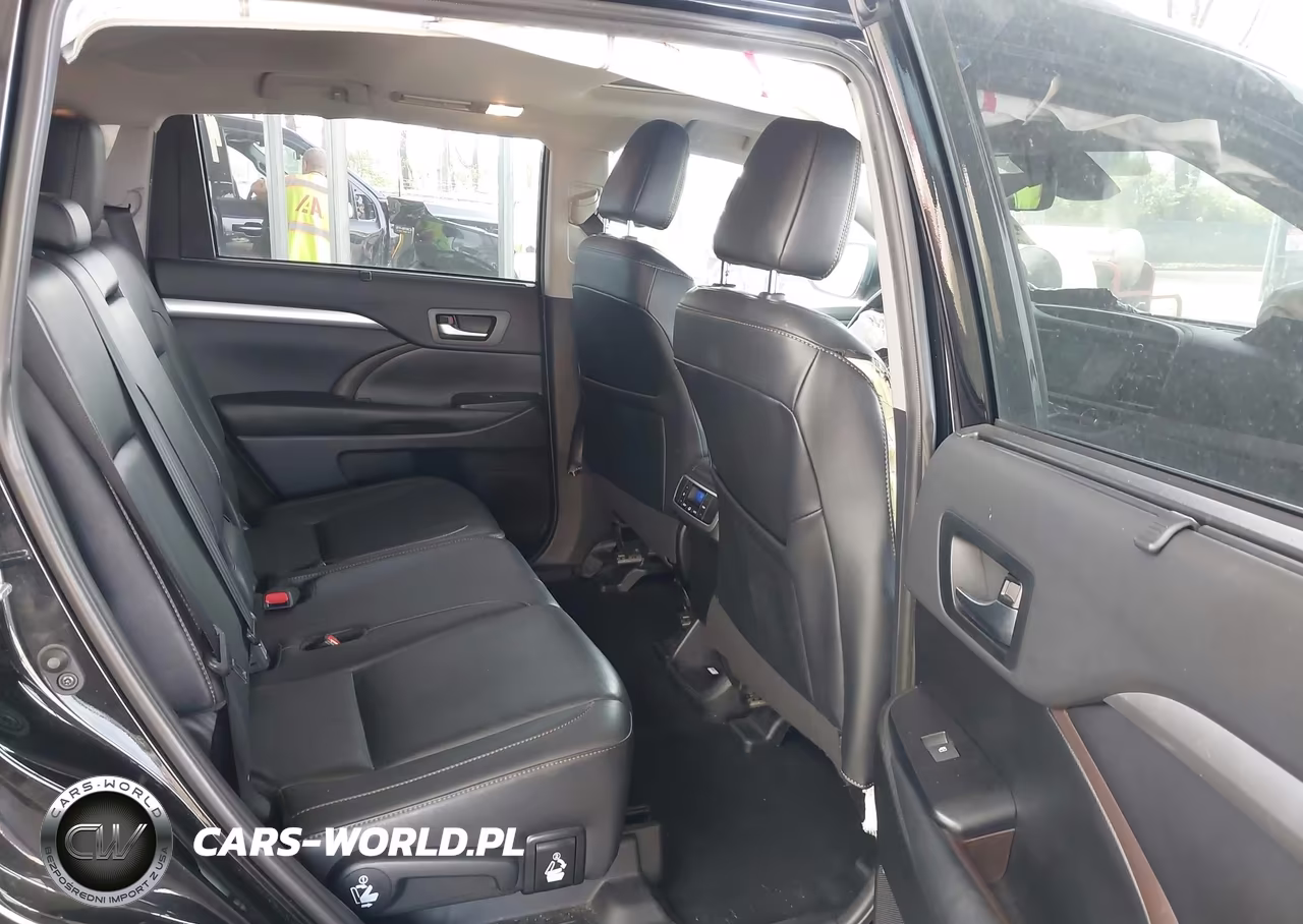 2019 Toyota Highlander Se-Xle VIN:5TDJZRFH8KS586555 - 8