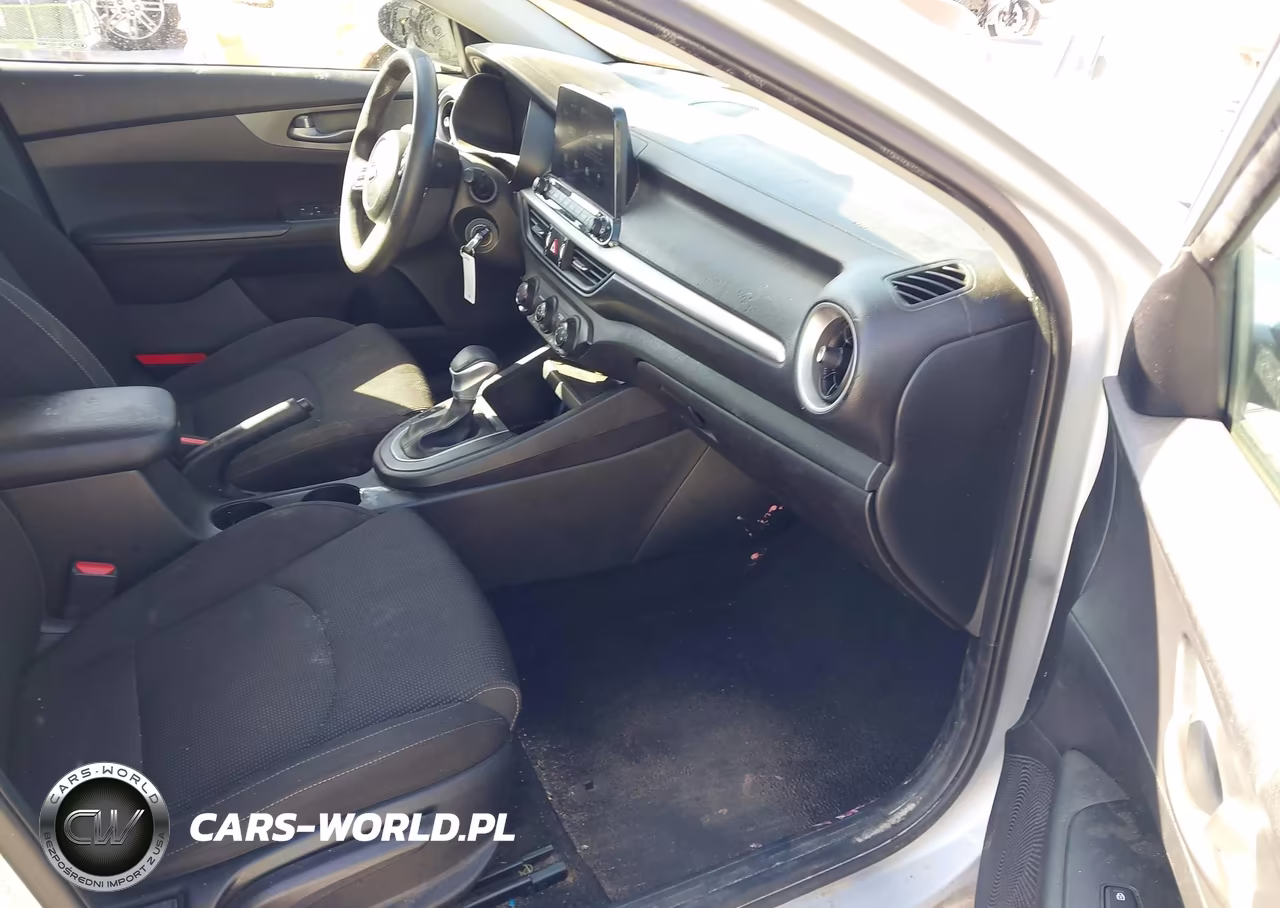 2020 Kia Forte Lxs VIN:3KPF24AD6LE214497 - 5
