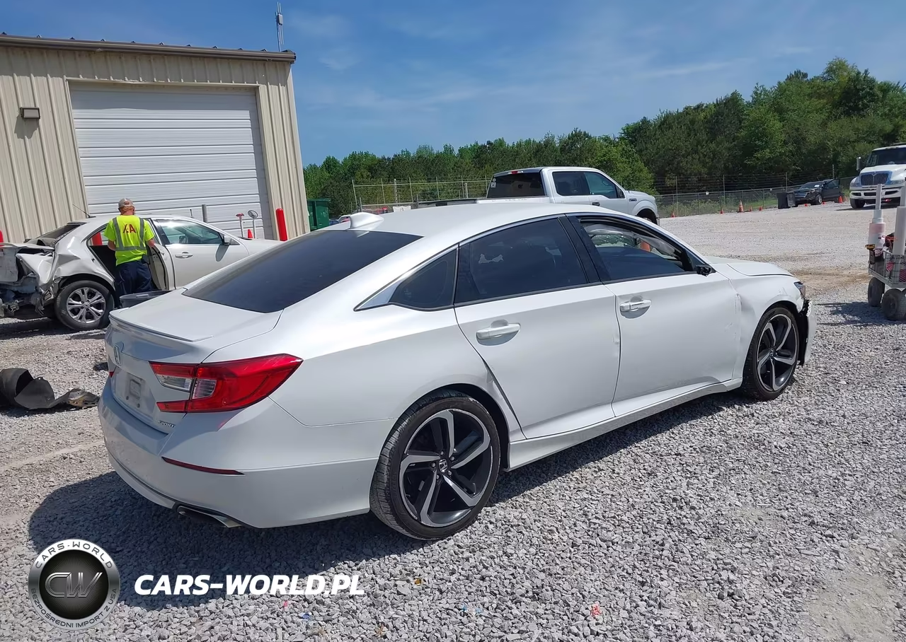 2019 Honda Accord Sport VIN:1HGCV1F33KA161933 - 4