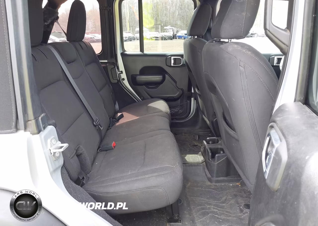 2022 Jeep Wrangler Unlimited Willys 4X4 VIN:1C4HJXDN1NW272656 - 8