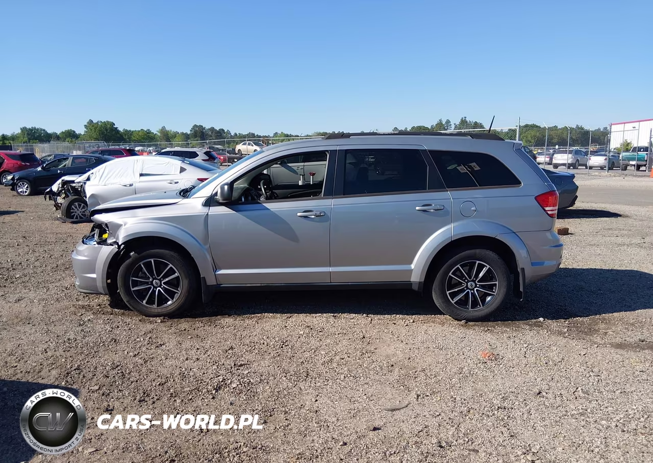 2018 Dodge Journey Se VIN:3C4PDCABXJT509599 - 14