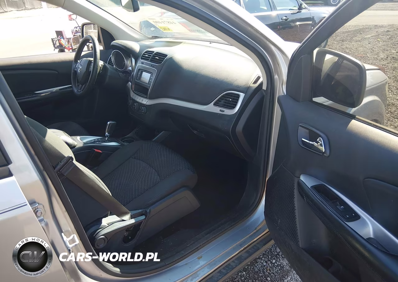 2018 Dodge Journey Se VIN:3C4PDCABXJT509599 - 5