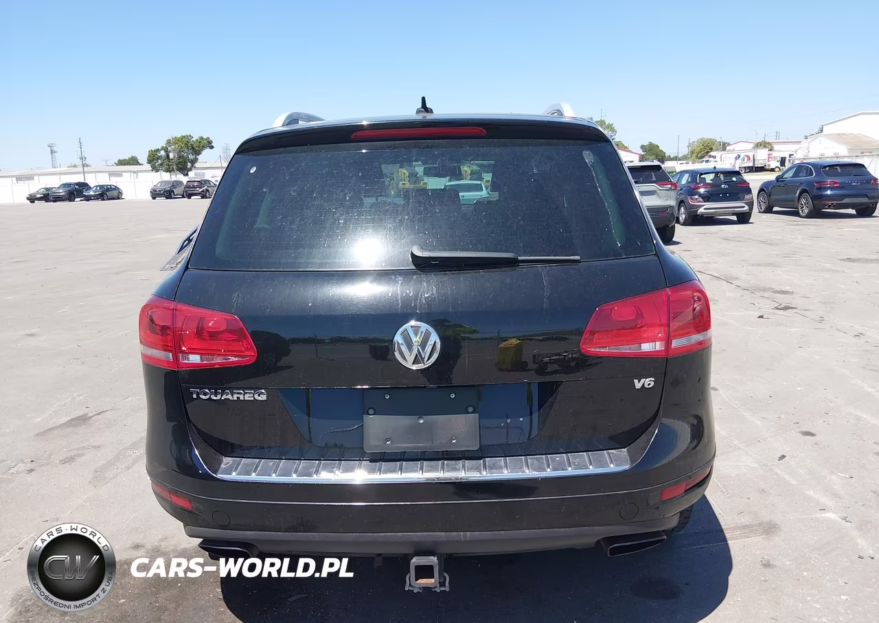 2014 Volkswagen Touareg 3.6L Sport VIN:WVGEF9BP2ED001133 - 16