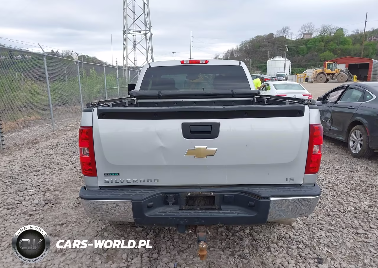 2011 Chevrolet Silverado 1500 Ls VIN:1GCRKREA5BZ277264 - 16