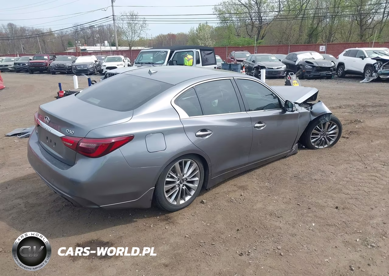 2018 Infiniti Q50 3.0T Luxe VIN:JN1EV7AR3JM436495 - 4