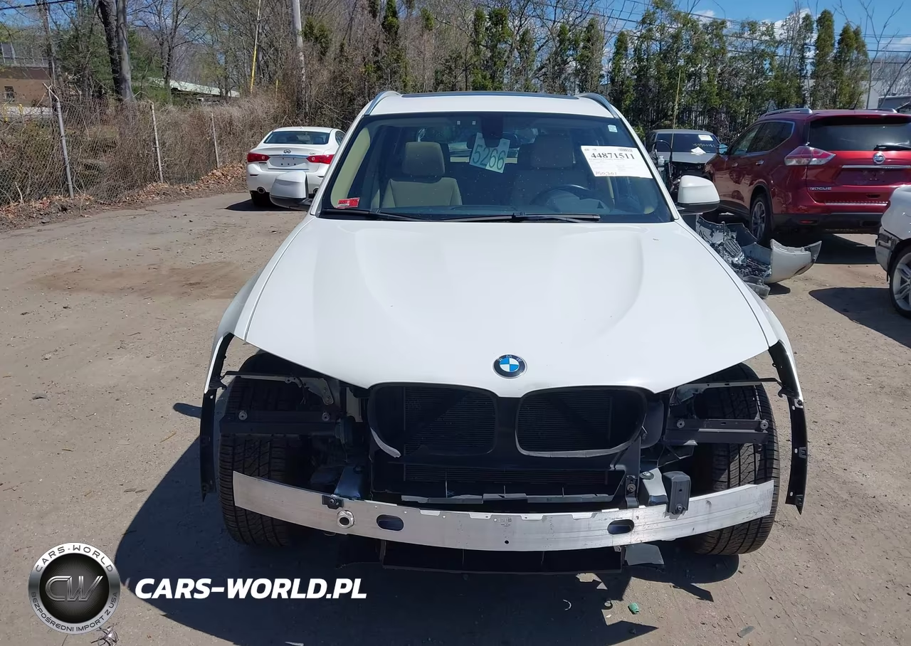 2015 BMW X3 xDrive28I VIN:5UXWX9C55F0D61025 - 13