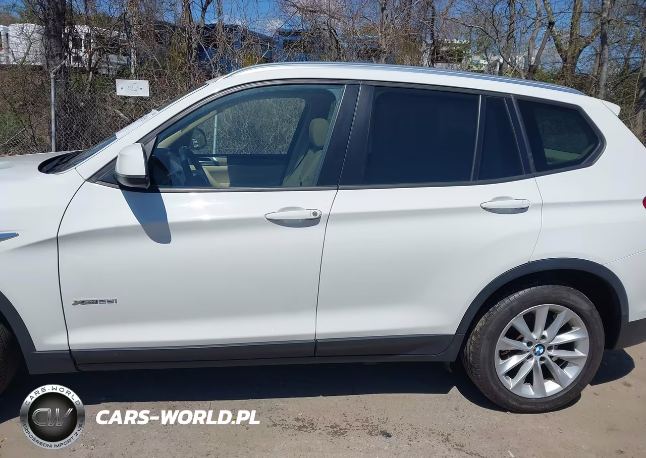 2015 BMW X3 xDrive28I VIN:5UXWX9C55F0D61025 - 15
