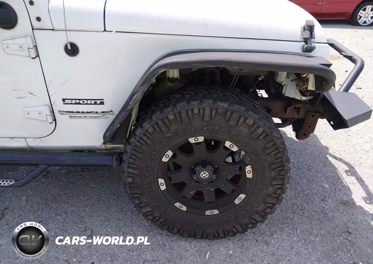 2012 Jeep Wrangler Unlimited Sport VIN:1C4BJWDG5CL135865 - 17