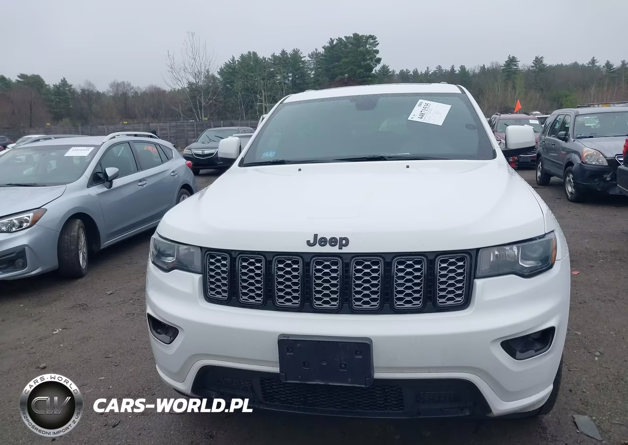 2017 Jeep Grand Cherokee Altitude 4X4 VIN:1C4RJFAG0HC781406 - 12