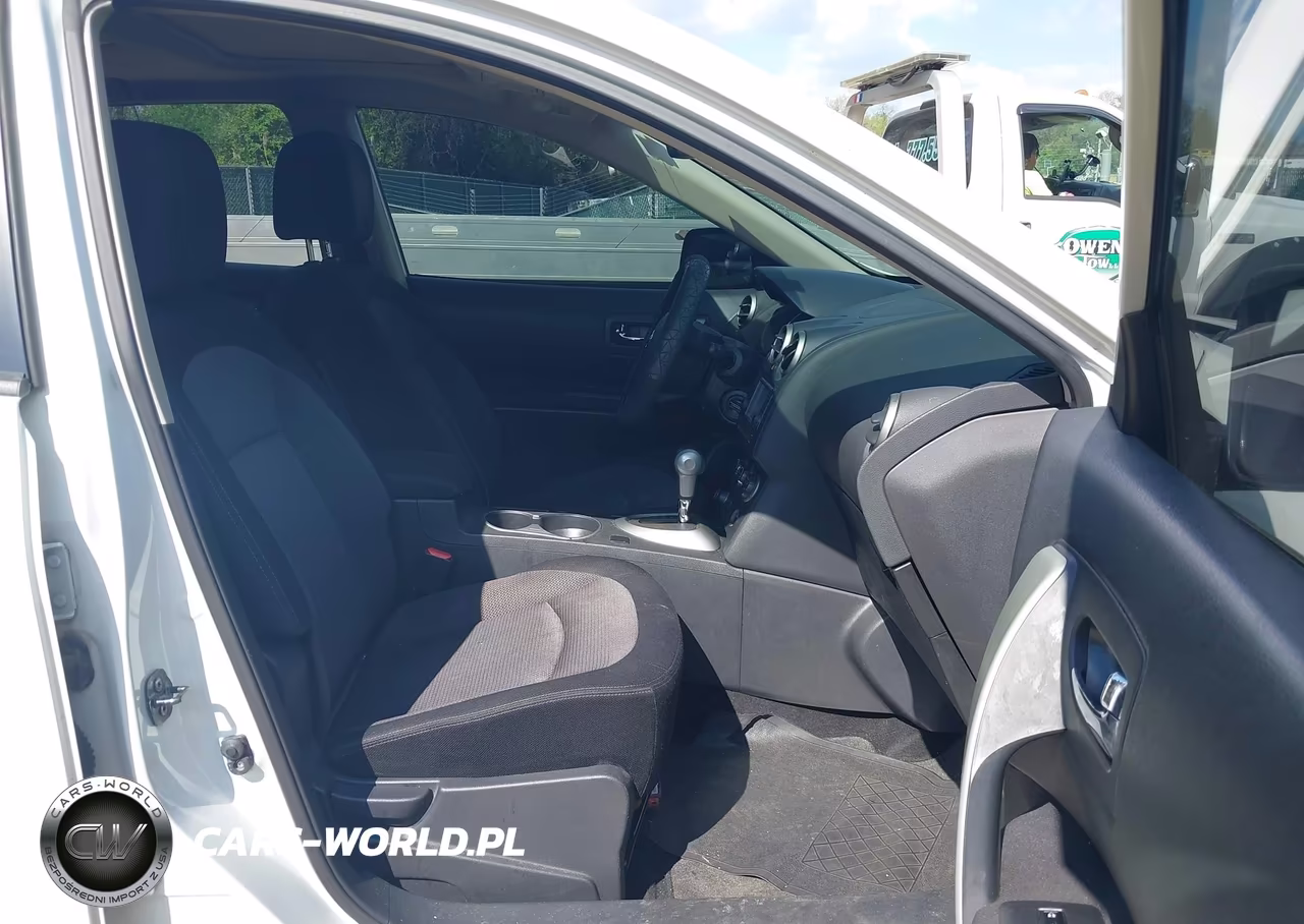 2012 Nissan Rogue Sv VIN:JN8AS5MV6CW367850 - 5