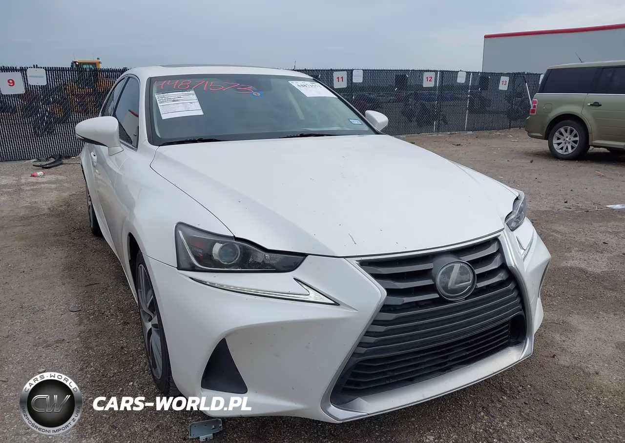 2019 Lexus Is 300 – zdjęcie 1 z 17