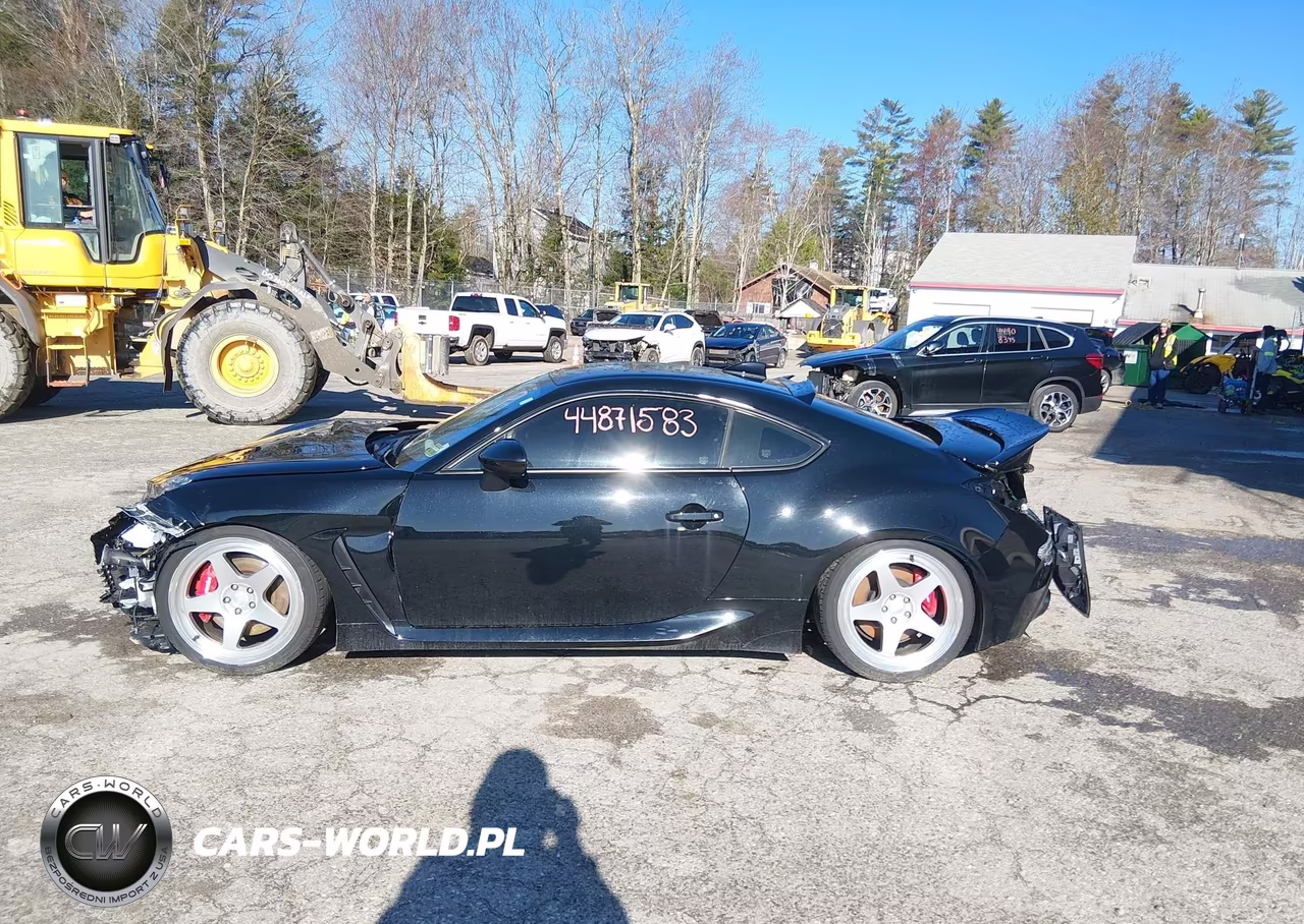 2025 Toyota Gr86 Premium VIN:JF1ZNBE1XS9752380 - 14