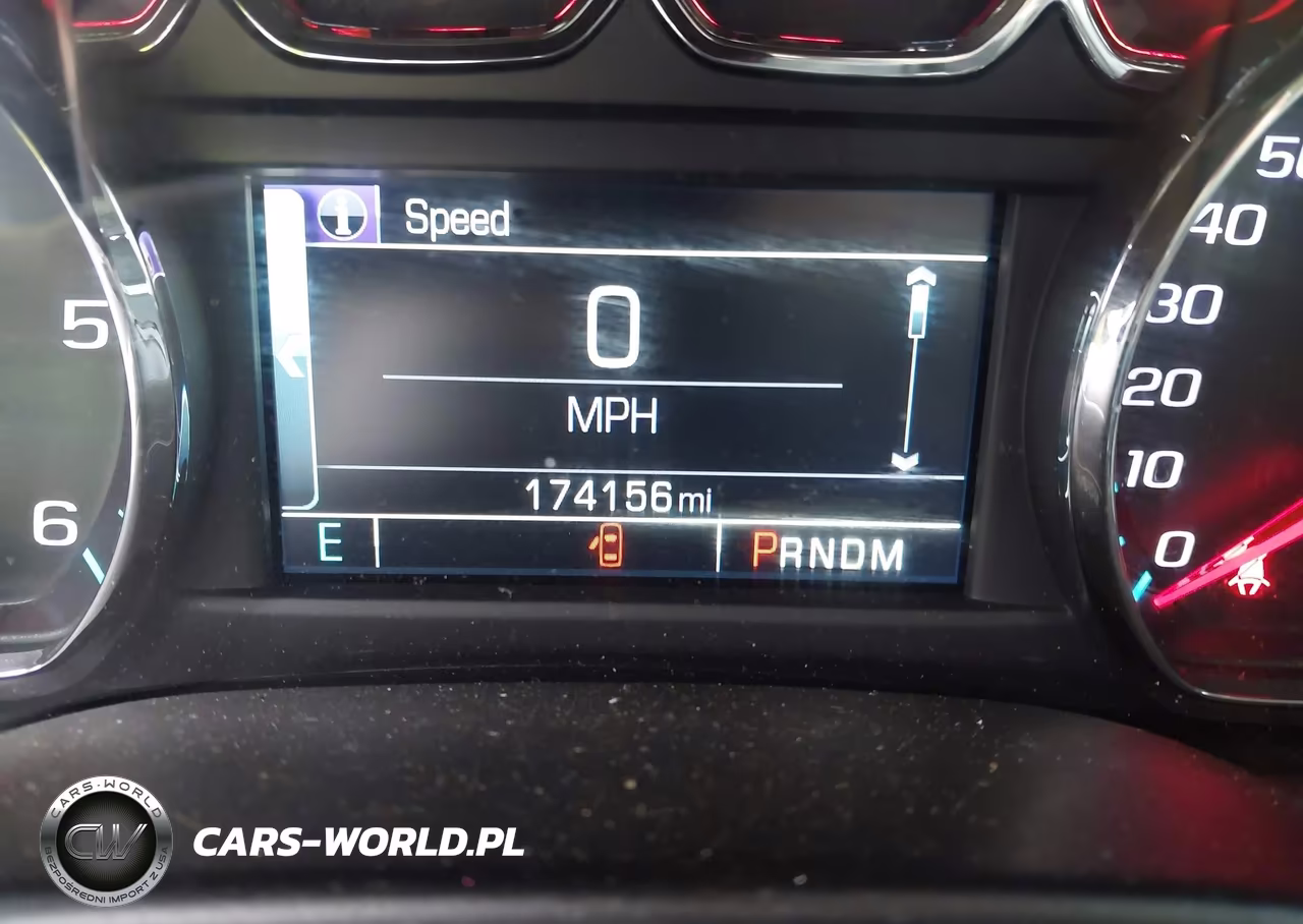2016 Chevrolet Suburban Lt VIN:1GNSCHKC8GR325949 - 15
