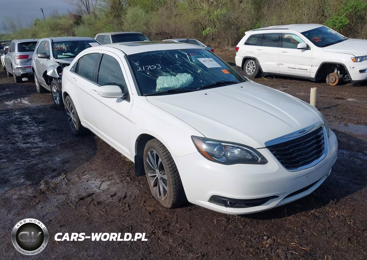 2012 Chrysler 200 Touring – zdjęcie 1 z 17