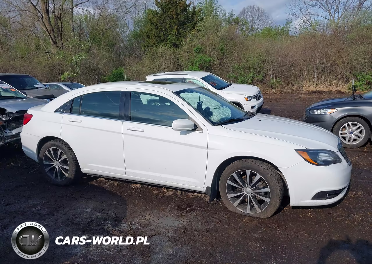 2012 Chrysler 200 Touring VIN:1C3CCBBG8CN257445 - 13