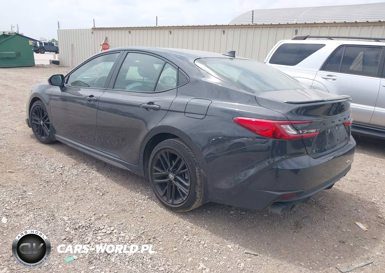 2025 Toyota Camry Se VIN:4T1DAACK5SU073728 - 3