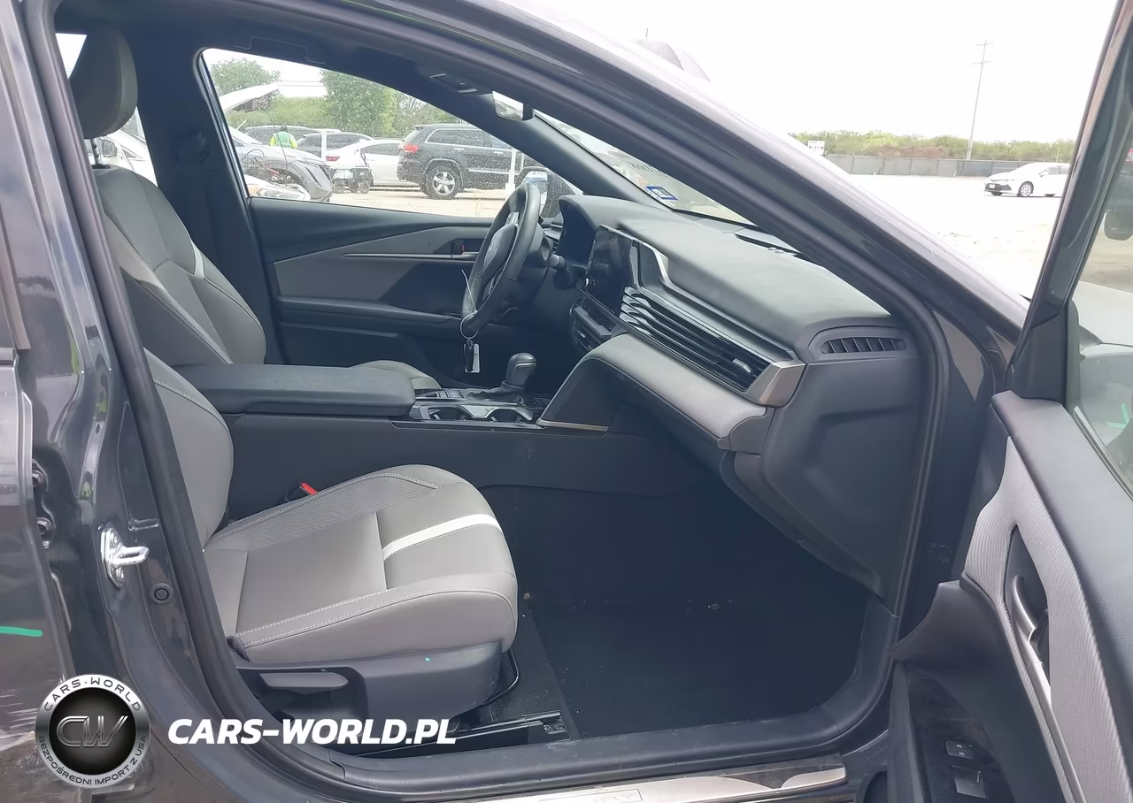 2025 Toyota Camry Se VIN:4T1DAACK5SU073728 - 5