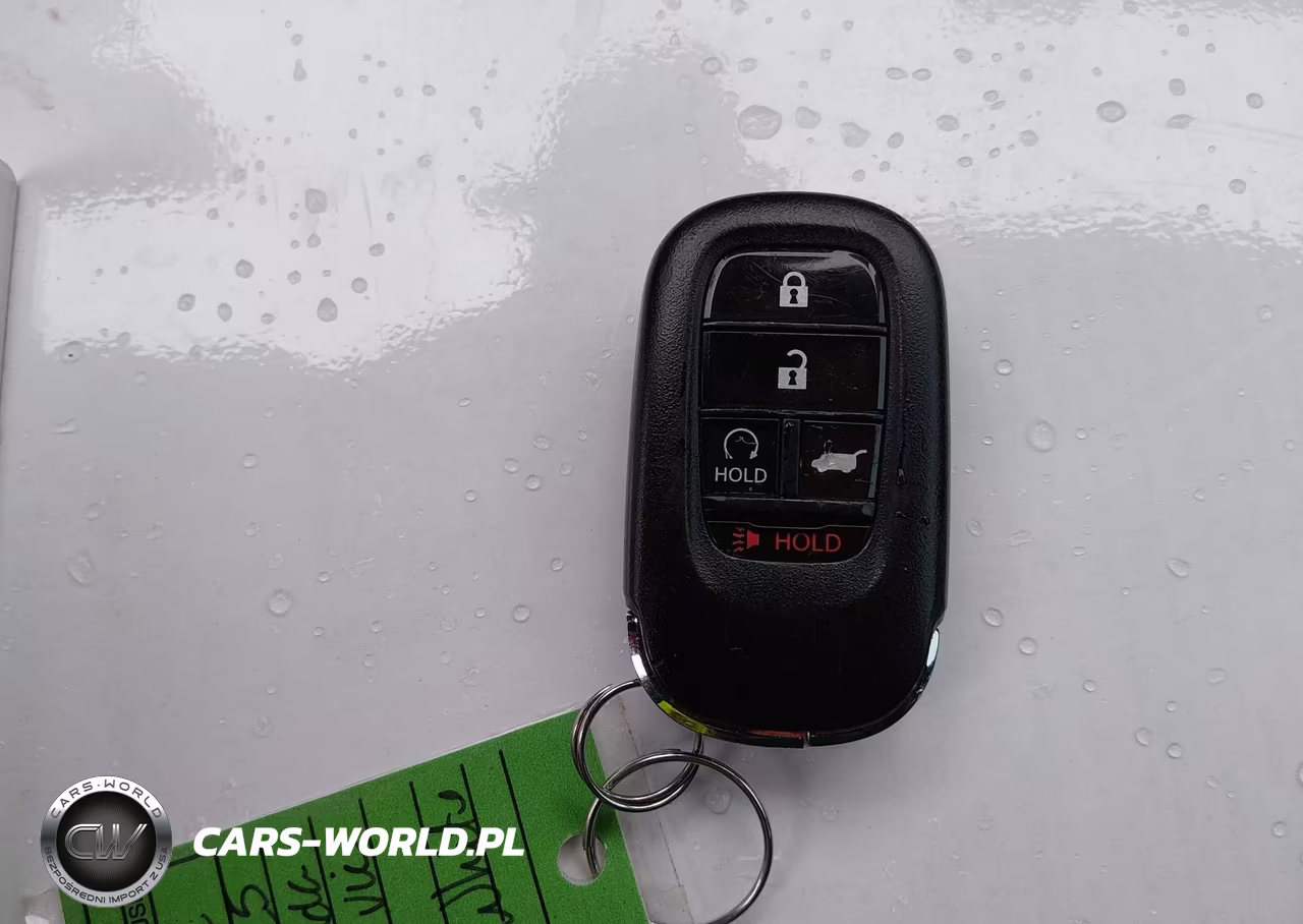 2025 Honda Civic Sedan Sport VIN:19XFL2H83SE026352 - 11