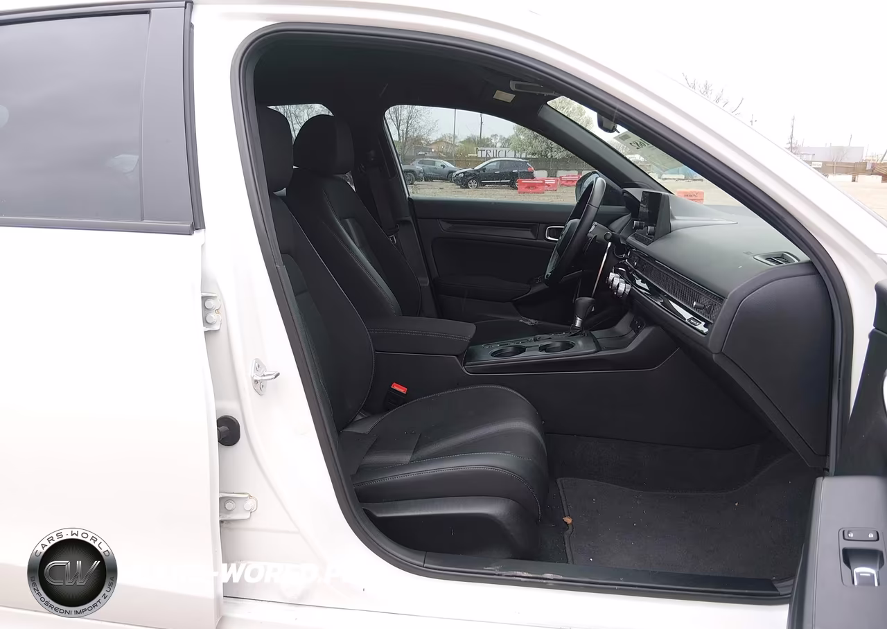 2025 Honda Civic Sedan Sport VIN:19XFL2H83SE026352 - 5