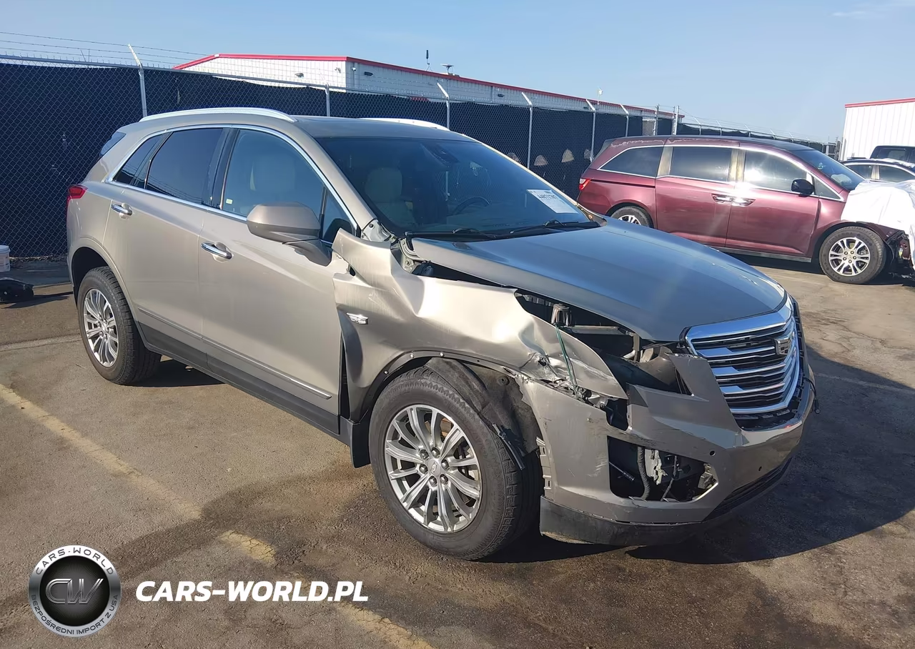 2018 Cadillac Xt5 Luxury – zdjęcie 1 z 17