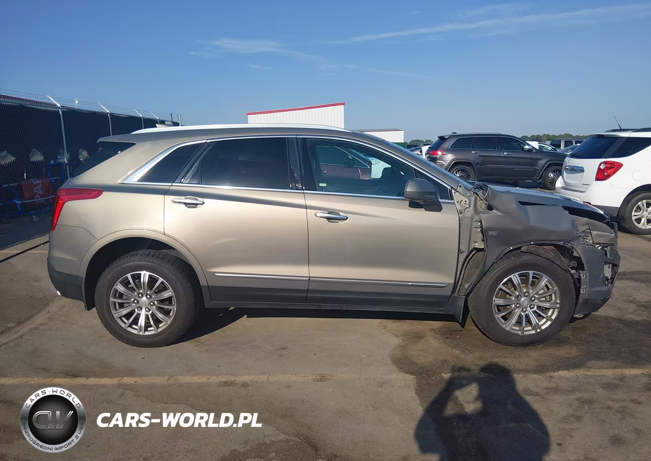 2018 Cadillac Xt5 Luxury VIN:1GYKNCRSXJZ191823 - 14