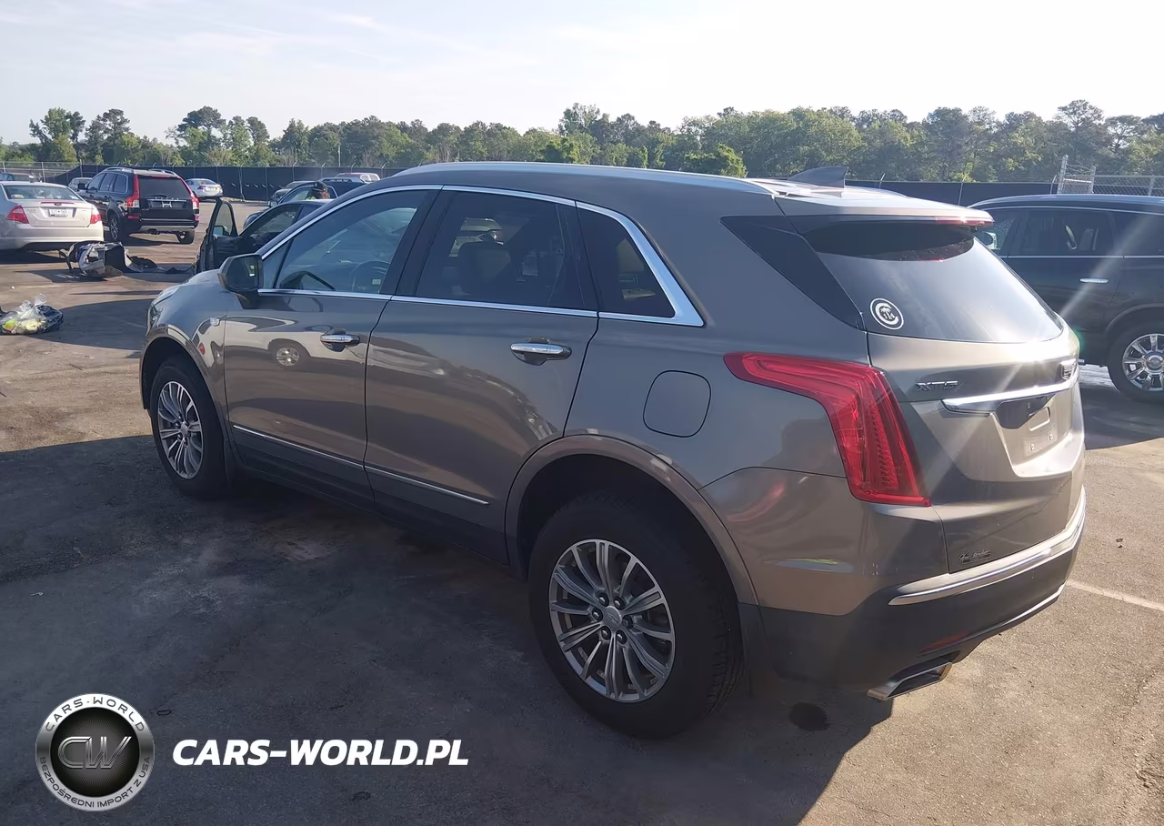 2018 Cadillac Xt5 Luxury VIN:1GYKNCRSXJZ191823 - 3