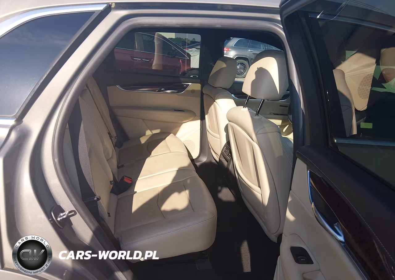 2018 Cadillac Xt5 Luxury VIN:1GYKNCRSXJZ191823 - 8