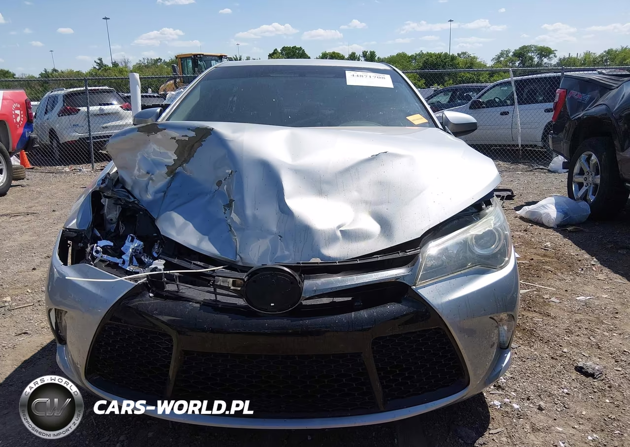 2015 Toyota Camry Se VIN:4T1BF1FK8FU948469 - 12