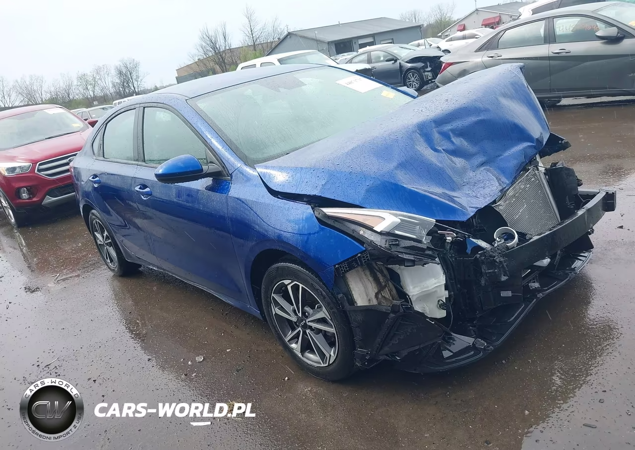 2022 Kia Forte Lxs