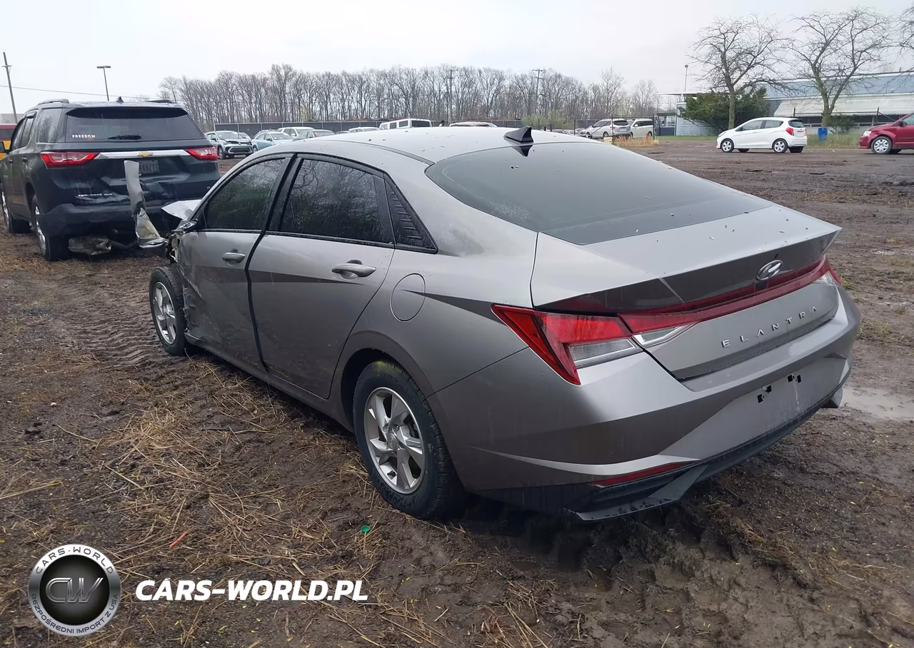2022 Hyundai Elantra Se VIN:KMHLL4AG7NU298419 - 3
